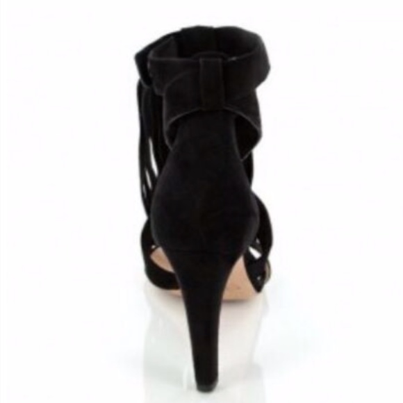 New & Authentic Chloe Black Fringe Heels- 35 - Picture 4 of 8